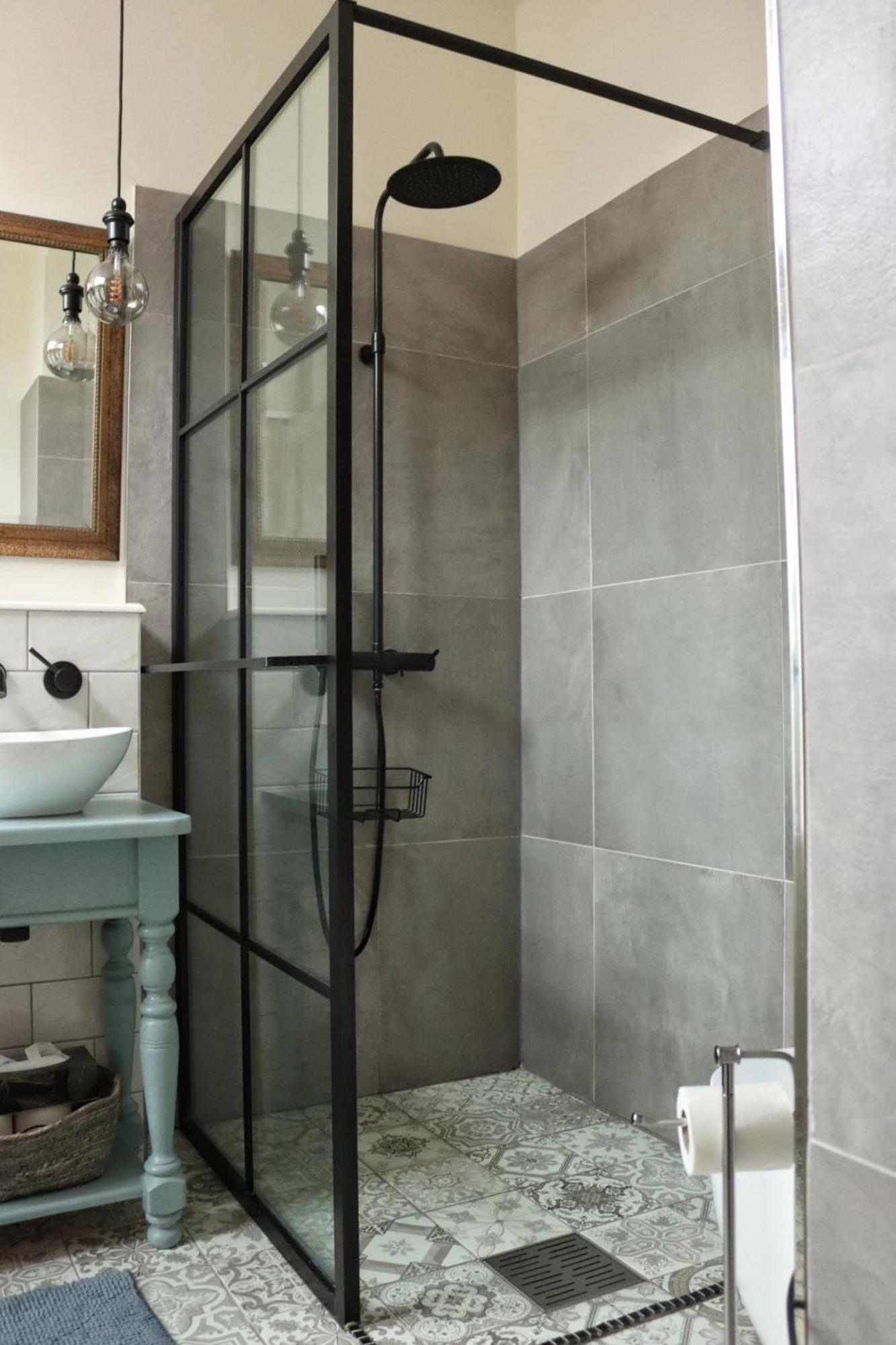Tweepersoonskamer met Eigen Badkamer